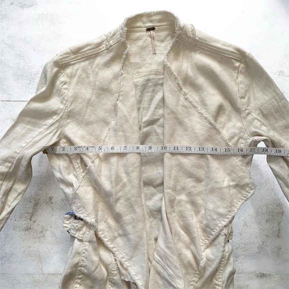 Free People Rae Femme Linen Jacket Ivory Raw Edge Size S - Picture 10 of 12